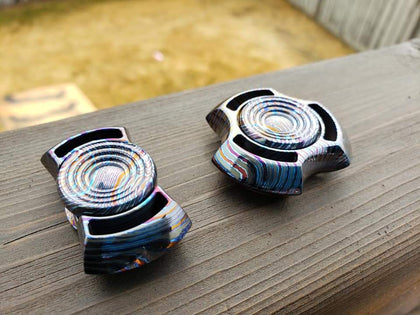 SPINNERS
